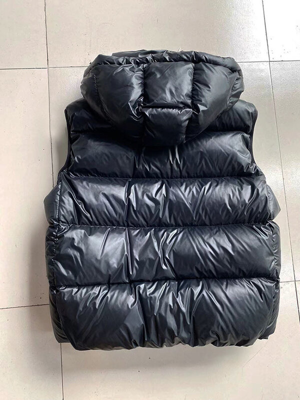 2023 New Winter Women Black Casual Hooded White Duck Down Short Vest Female Thick Warm Sleeveless Loose Puffer Jacket