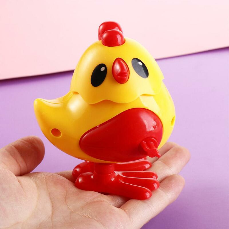Plastikowe dziewczyny nakręcane wiosenne zabawka kurczak symulacje kurczaka kończą się skokami zabawka kurczak Mini skoki