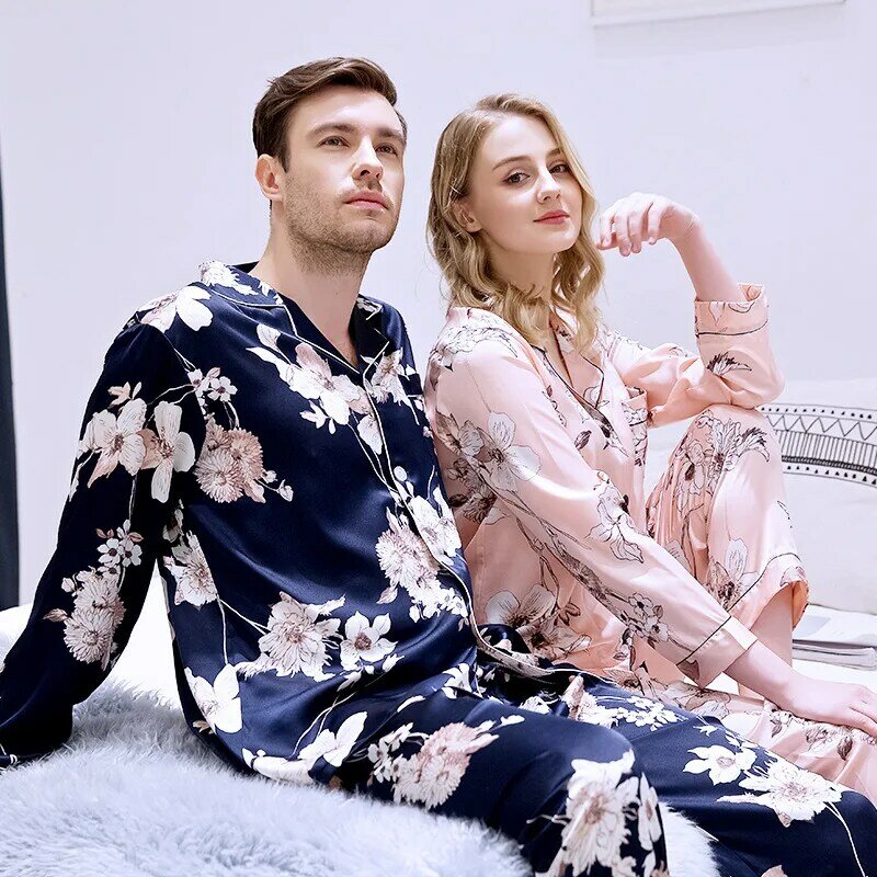 Set Piyama Pria Musim Semi/Musim Panas Baru dengan Celana Versi Korea Lengan Panjang dari Piyama Wanita Pakaian Santai Pasangan Dua Potong Tipis Seksi