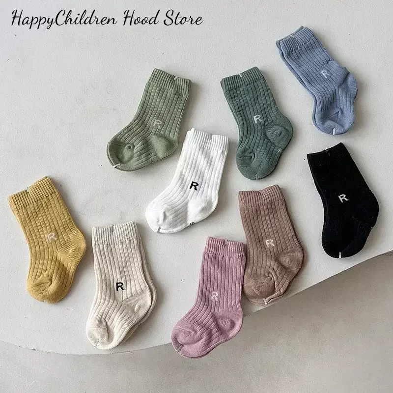 Calcetines de algodón para bebé, medias cortas con letras R de Color sólido, estilo coreano simple, para primavera y otoño, 1 par