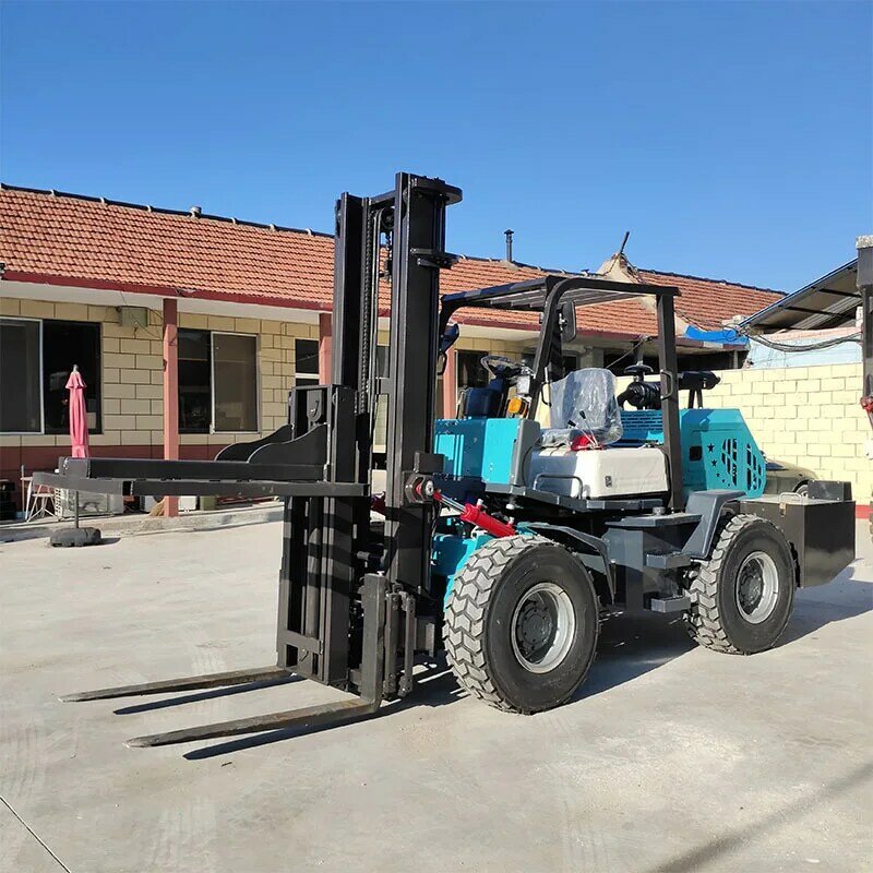 Mountain Hydraulic Lift Fuel Forklift Integrated Four-wheel Drive Off-road Forklift Construction Machinery Crane