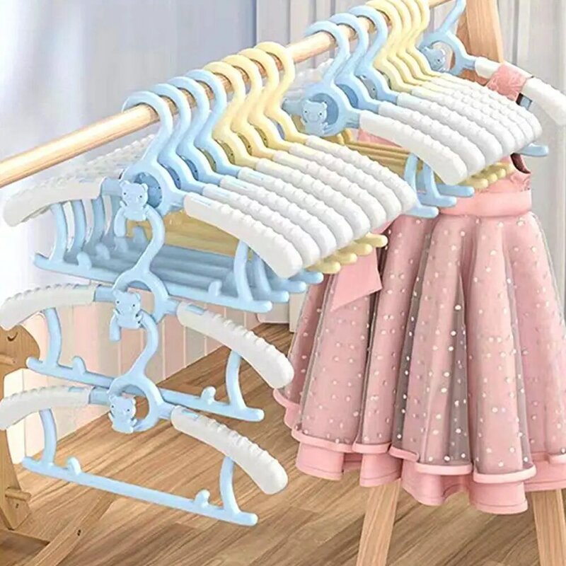 Neue einziehbare Baby Kleiderbügel Racks rutsch feste Kleiderbügel tragbare wind dichte Kinder Mäntel Kleiderbügel Baby kleidung Veranstalter