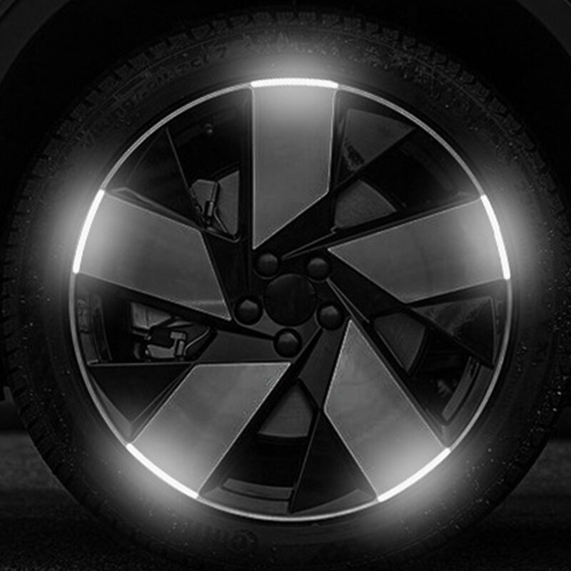 20pcs Car Wheel Hub adesivo riflettente cerchione per pneumatici strisce riflettenti luminose per la guida notturna Car Bike moto Wheel Sticker