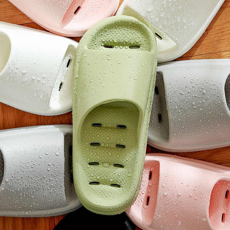 WaterLeaky klapki łazienkowe szybkoschnący prysznic drążą kryty lato miękkie buty EVA antypoślizgowe klapki dla mężczyzn kobiety