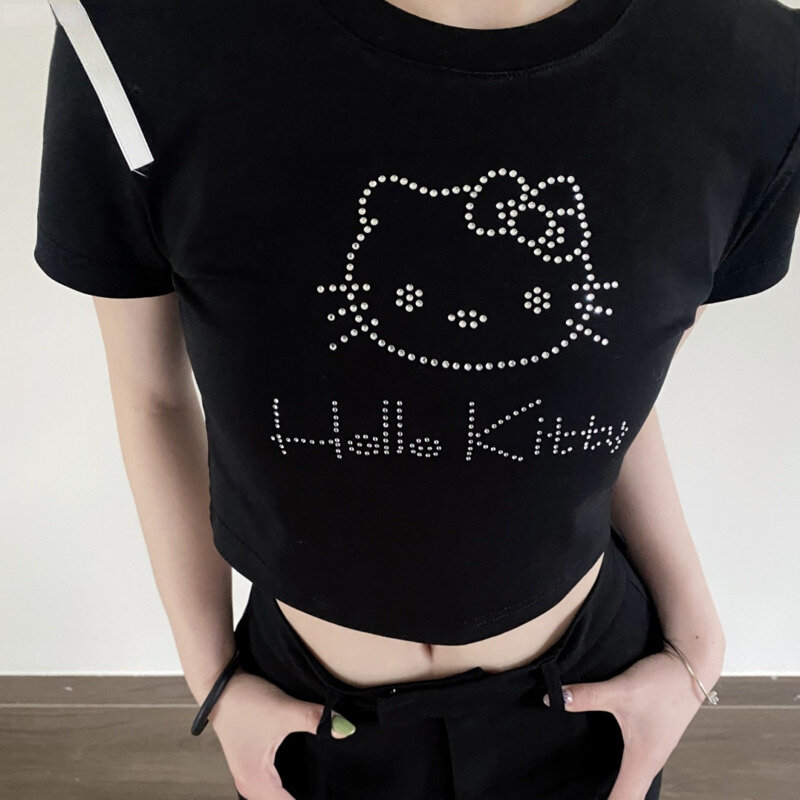 Sanrio Hello Kitty เสื้อยืดแขนสั้นน่ารักลายพลอยเทียมสำหรับผู้หญิง Y2k ฤดูร้อนสีชมพูเสื้อครอปเสื้อยืดสั้นหวานๆ