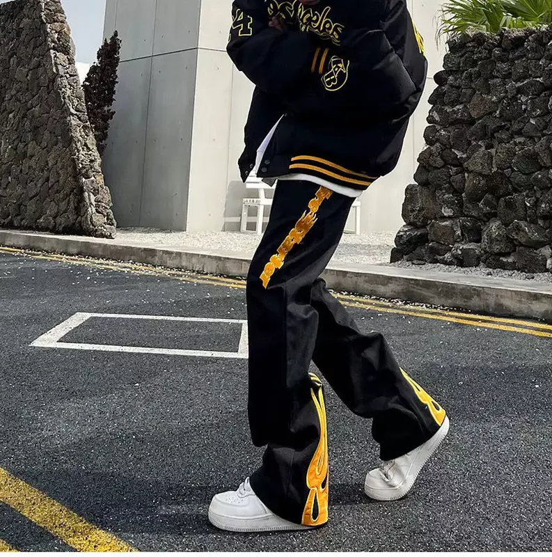 Wysokiej jakości amerykański płomień czarne dżinsy kobieta prosto Goth spodnie moda Hip Hop Street spodnie Harajuku Y2k spodnie dresowe damskie