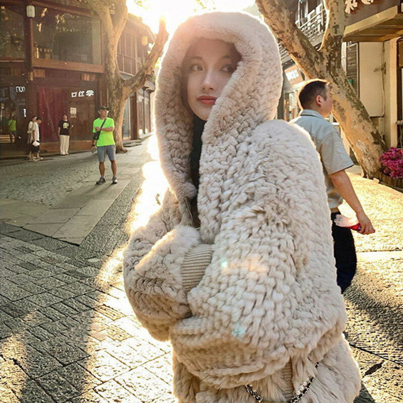 Mantel bulu palsu wanita, jaket hoodie bulu kelinci tiruan putih hangat bulu domba hangat musim dingin 2023