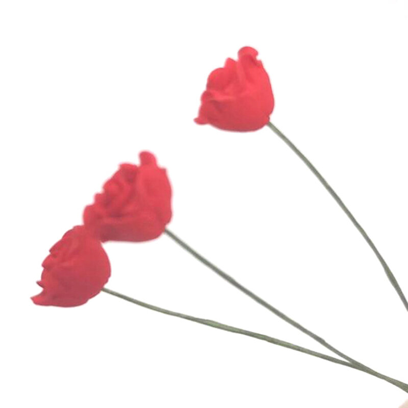 1pc Puppenhaus Miniatur zubehör Mini rote Rose Simulation Blume Modell Spielzeug Blume Durchmesser: 1cm Gesamtlänge: 6cm