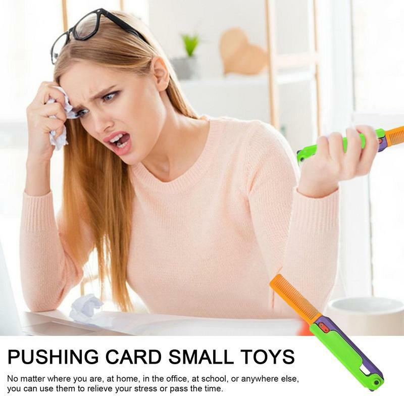 Noże zabawkowe dla chłopców z nadrukiem 3D noże grawitacyjne fałszywe noże zabawkowe małe zabawka spinner sensoryczne świecące triki wzmacniacz palców