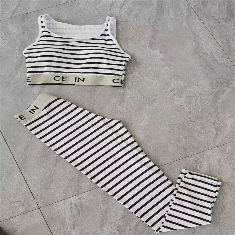 New Fashion O-Neck Sleeveless Striped Vest and Striped Trousers Summer Fashion Sports Style Personalized Women's Suit