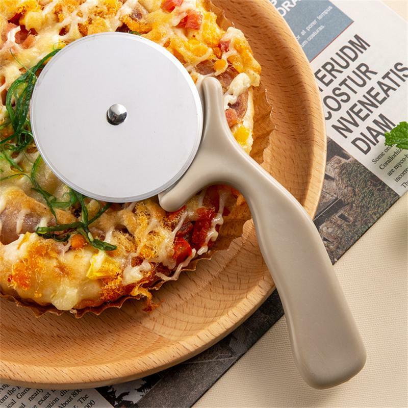 Stainless Steel Cake Knife Easy Wash Pizza Wheel Knife Durable Effortless Cutting Pizza Cut Kitchen Bar Supplies Sharp