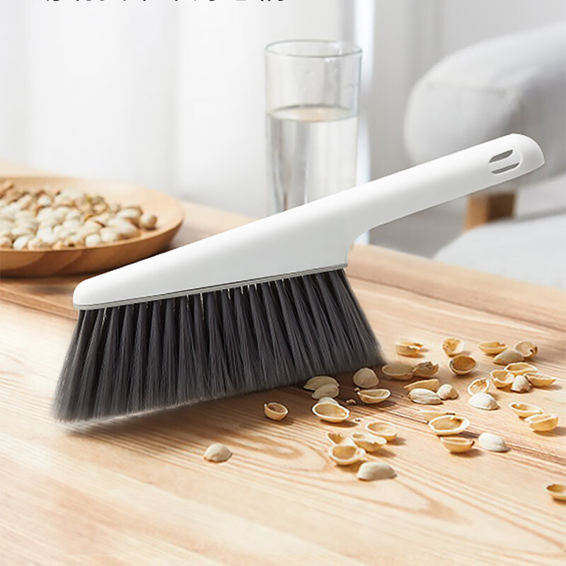 Bed Sweeping Brush Household Sweeping Cleaning The Carpet Magic Tool Soft Cute Internet Celebrity Children Furniture BL50CB