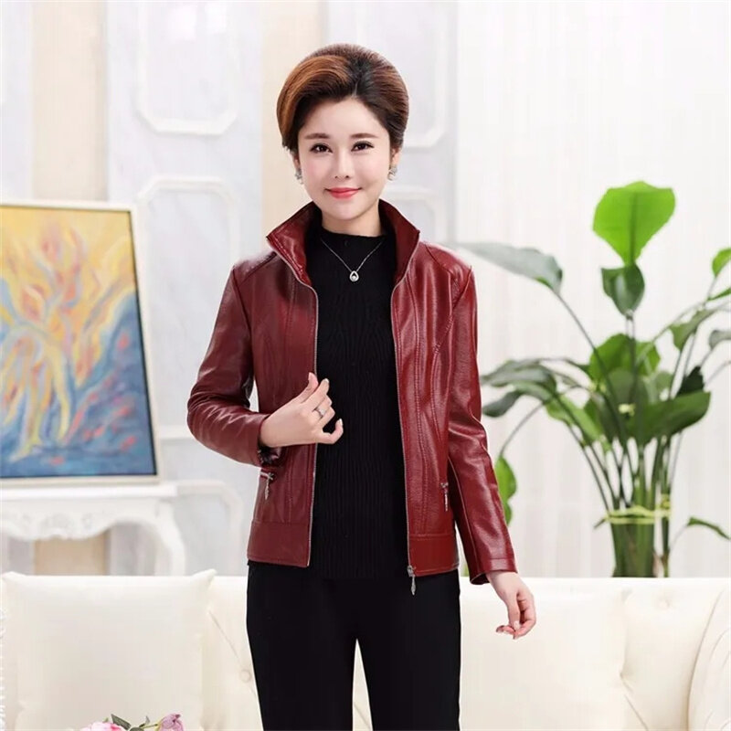 Mantel Baru Wanita 2023 Musim Semi Musim Gugur Pakaian Luar Korea Baru Jaket Kulit Tua Usia Menengah Ramping Mantel Kulit PU Atasan Mantel Wanita