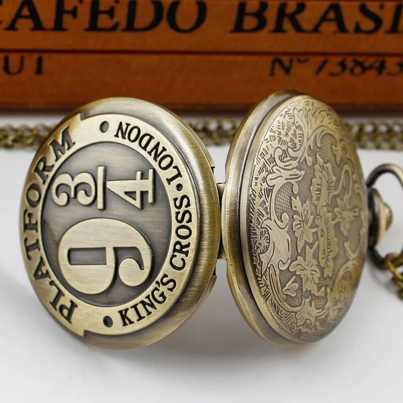 Reloj de bolsillo de cuarzo de moda de bronce, collar con colgante de logotipo de personalidad Vintage para niños, hombres y mujeres, relojes de cadena de 80cm