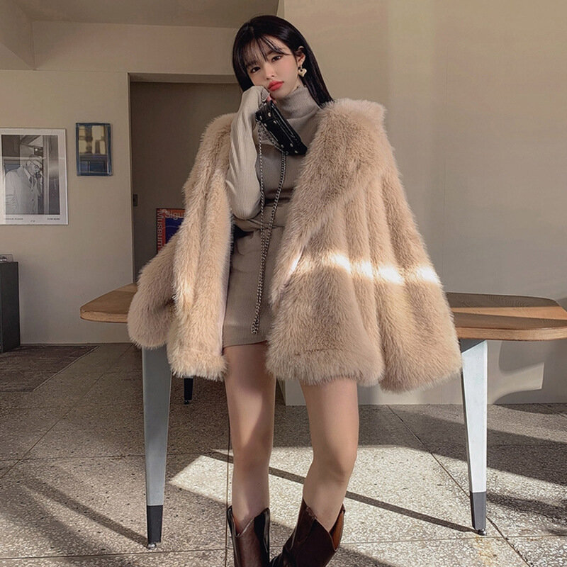 Winter Women Large Lapel Fur Coat Luxury Fashion Long sleeve Loose Warm Shaggy Faux Fur Coat Loose Thick Warm Fluffy Jacket 2024