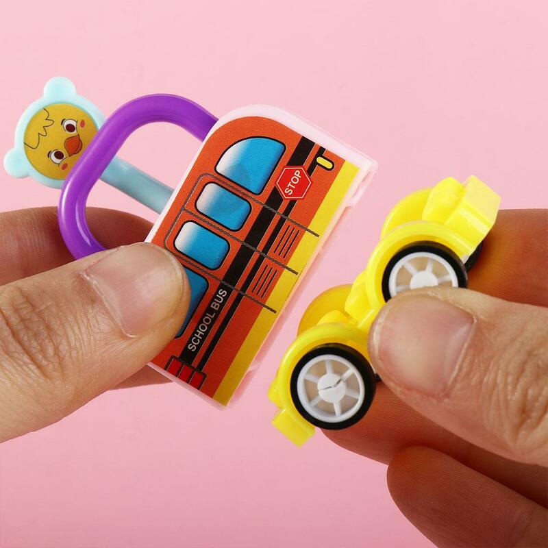 Willekeurige Kleur Diy Puzzel Auto Speelgoed Voertuigen Vroege Educatieve Slot Sleutel Matching Speelgoed Sleutel Bus Slot Hoofd Auto Geschenken