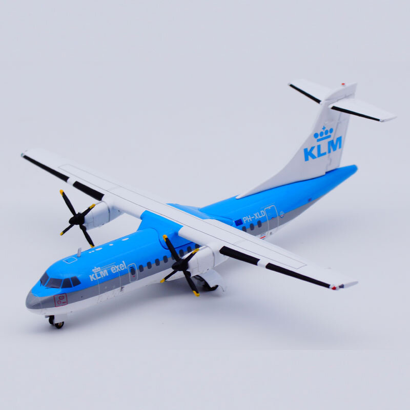 Avión coleccionable de aleación con soporte, modelo XX20147, alas JC 1:200, KLM Exel ATR42-320, PH-XLD de avión fundido a presión