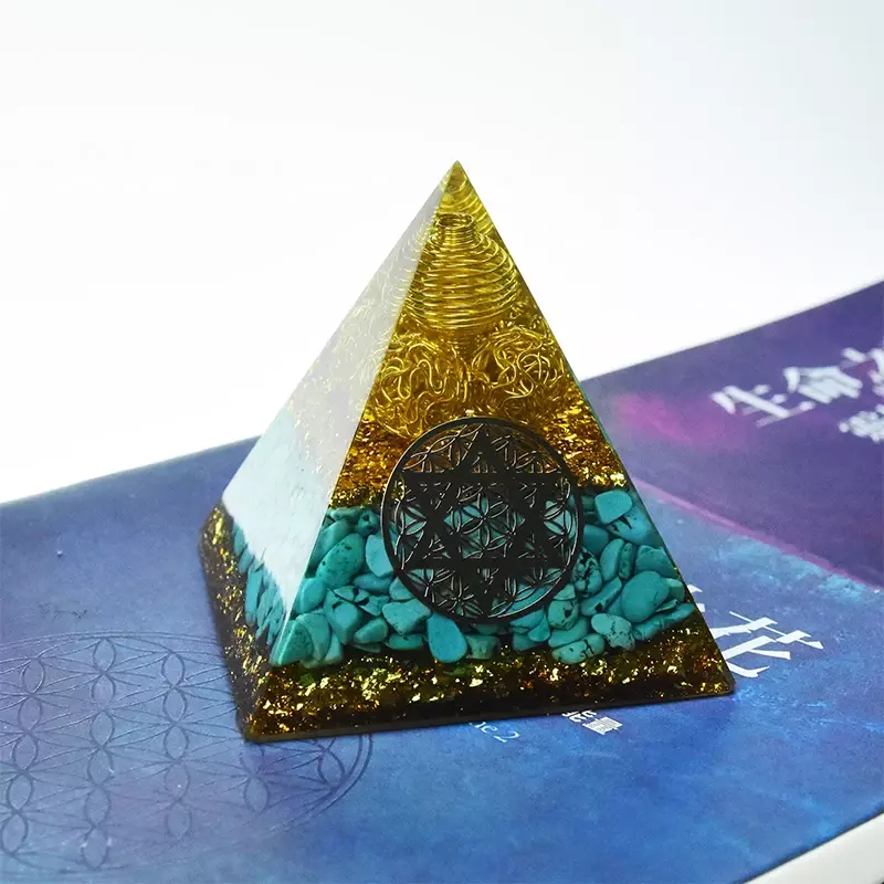 2023 Crystal Ornaments Orgonite Turquoise Jewelry 7cm Orgone Pyramid Jewelry Sandalphon Angel Life Purification Smart Jewelry