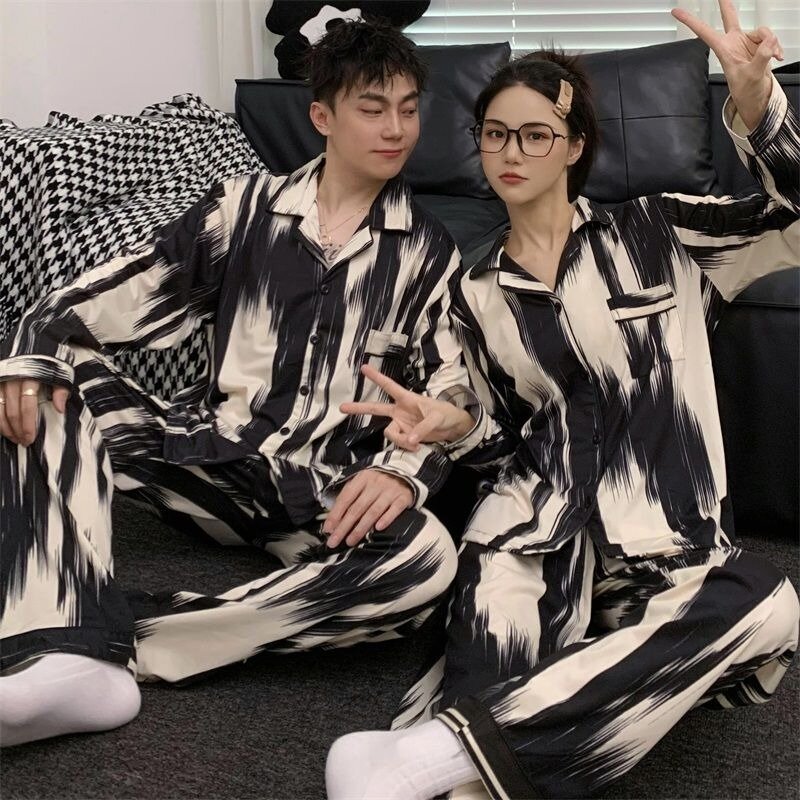 Latest Spring Autumn Pajamas Long Sleeve Striped Sleepwear Fashion Couple Home Wear Set Men Women with Lapel Print Nightdress