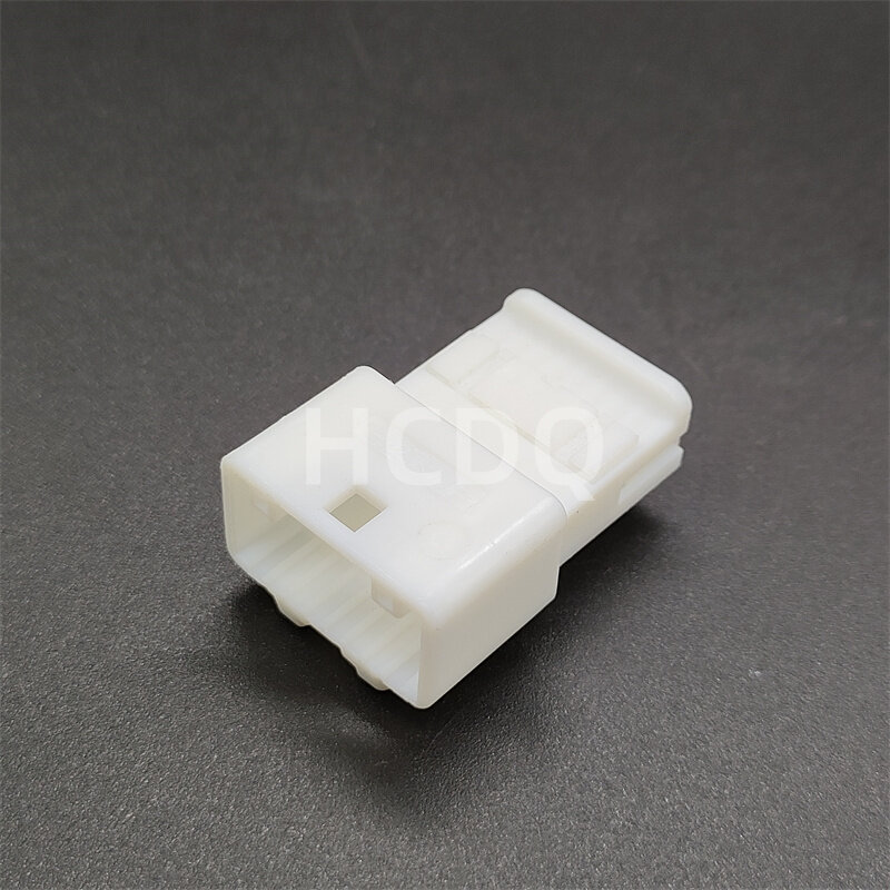 10 PCS Original and genuine 1376106-1 automobile connector plug housing supplied from stock