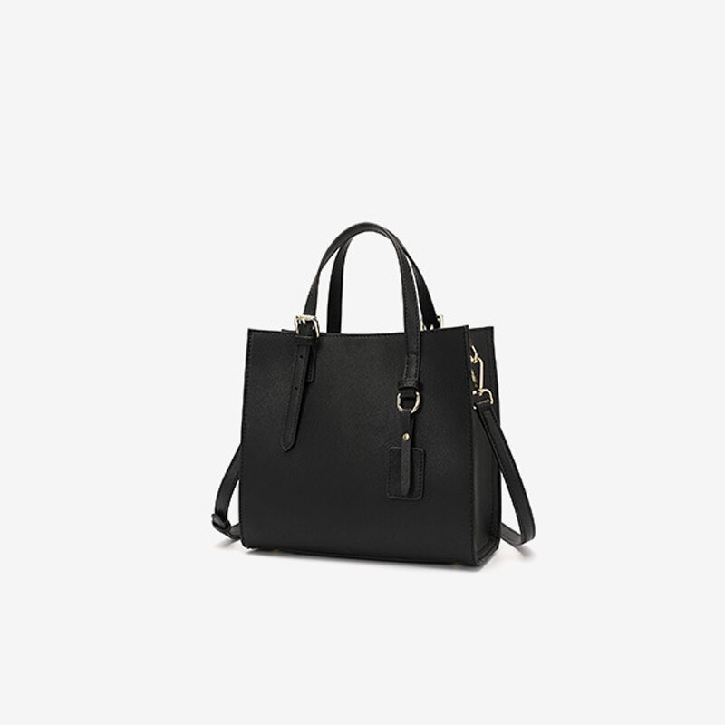 กระเป๋าแมสเซ็นเจอร์สำหรับผู้หญิงใหม่สีทึบคุณภาพสูง Simple Design ขนาดใหญ่ความจุ Casual Women กระเป๋าถือ