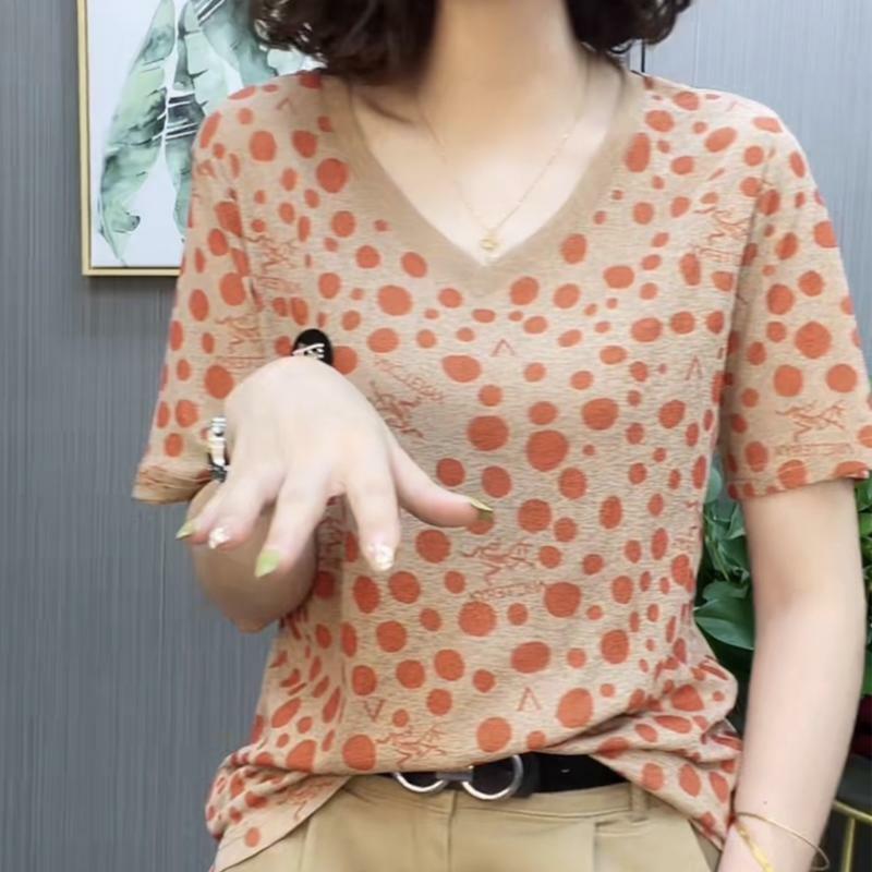 2024 New Summer Korean Style Retro Loose Casual Office Lady T-shirts for Women Polka Dot Print V Neck Short Sleeve Y2K Chic Tops