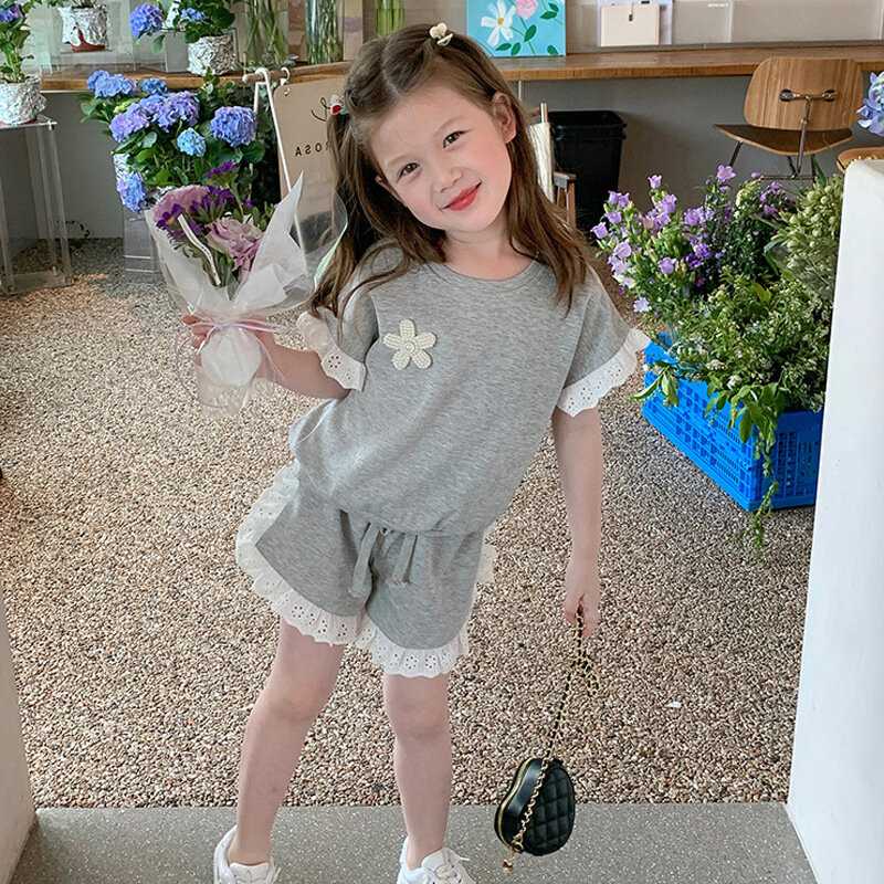 Летний комплект одежды для маленьких девочек, кружевные футболки и шорты в стиле пэчворк, костюм из 2 предметов, повседневный детский топ с коротким рукавом, нижняя одежда