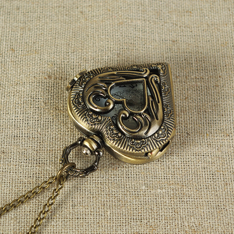 Retro Bronze Herz Form Design Anhänger Quarz Taschenuhr mit Halskette Kette Freizeit männer Geschenk Uhr Zubehör