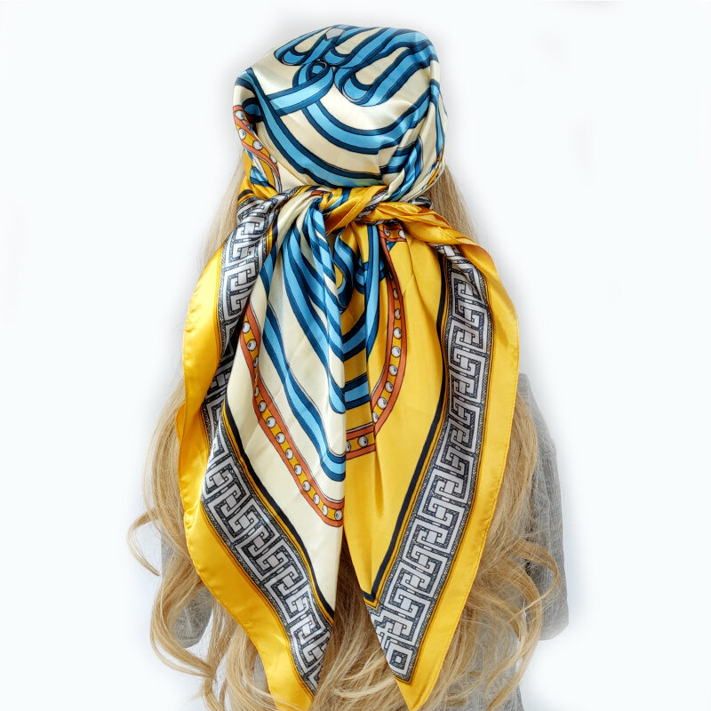 Sciarpe da spiaggia di lusso da donna 2023 nuova protezione solare estiva foulard modello popolare 90 x90cm Hijab di seta Fashion Design per scialli quadrati