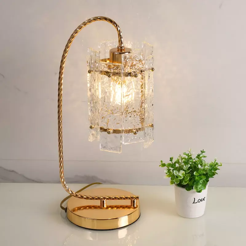 Роскошная стеклянная настольная лампа в французском стиле, прикроватное украшение для спальни, тройное ночное украшение, для гостиной, кофейни, для создания атмосферы