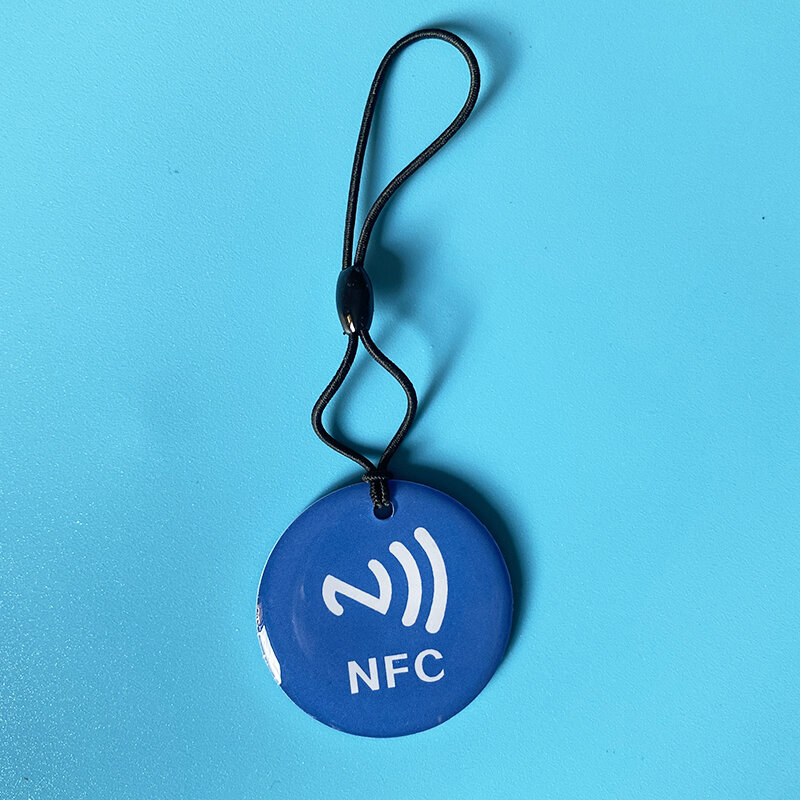 10 قطعة لجميع الهواتف التي تدعم NFC علامات NFC التسمية Ntag213 بطاقة الايبوكسي تتفاعل 13.56 ميجا هرتز 144 بايت رمز تتفاعل مع حبل مقاوم للماء