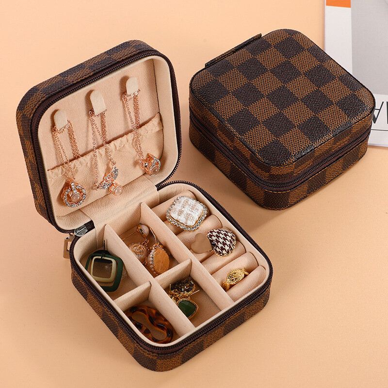 صندوق تخزين مجوهرات صغير محمول ، منظم سفر جلدي ، حقيبة أقراط ، عرض قلادة ، عرض خاتم