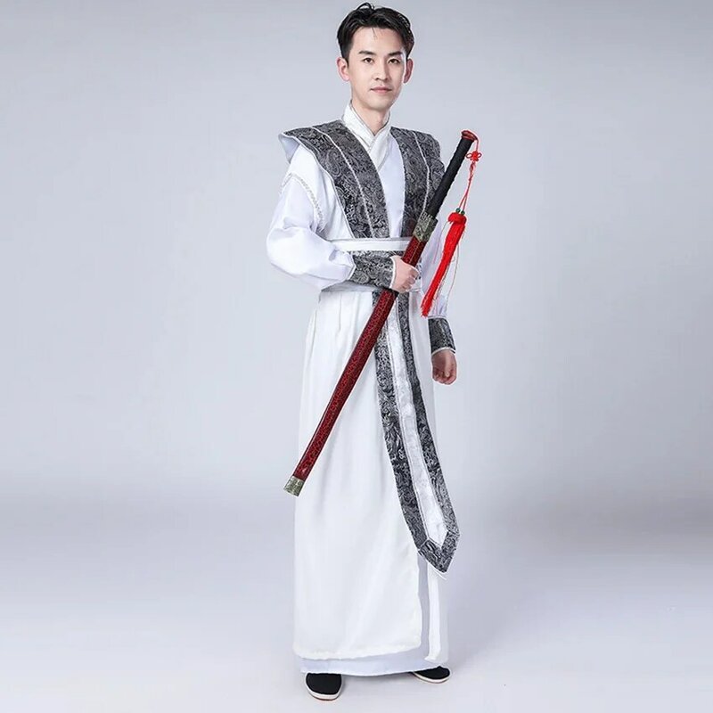 ชุดฮันฟูของคนจีนดั้งเดิมชุดสำหรับปีใหม่โบราณการแสดงบนเวทีชุดเต้นรำพื้นบ้านชุดคอสเพลย์ราชวงศ์ฮั่น