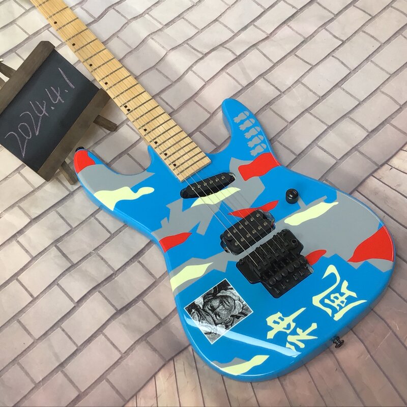 Gitar listrik 6 senar, gitar listrik biru dengan perangkat keras warna hitam