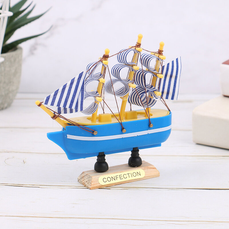 Miniature Model Mini Pirate Ship Sea Yacht Ocean Boat Decor Retro Triangular Sailboat