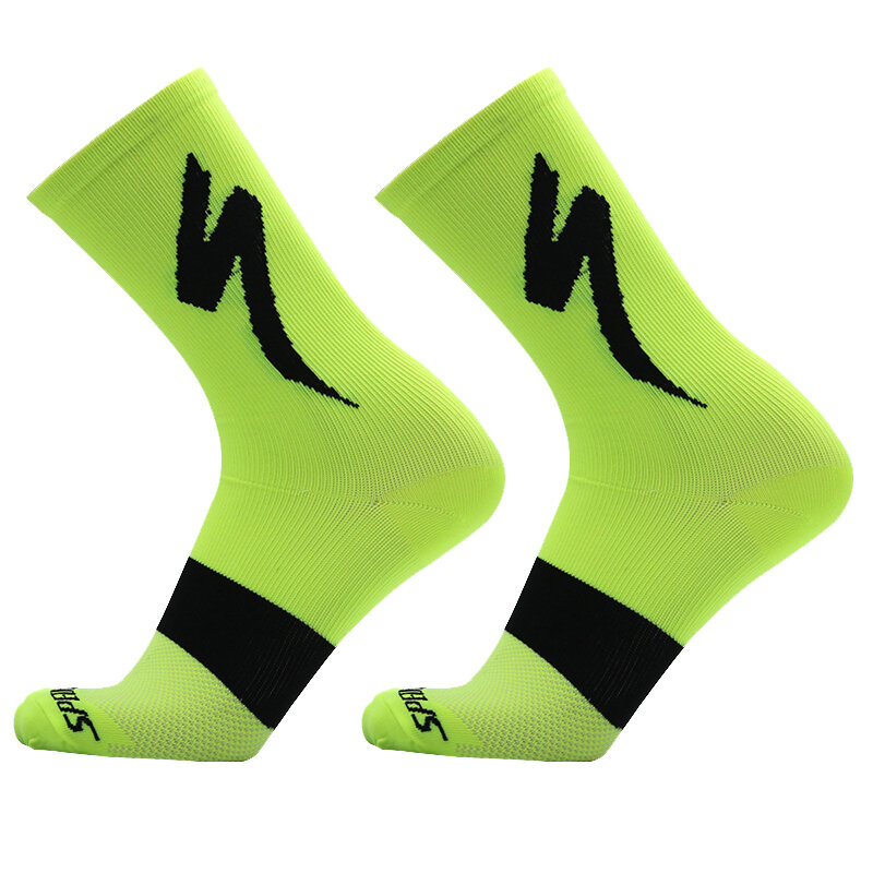 ถุงเท้าขี่จักรยานมืออาชีพ MTB ถุงเท้า2024ใหม่พิเศษถุงเท้าฟุตบอลชายหญิงถุงเท้ากีฬาแข่งรถระบายอากาศ