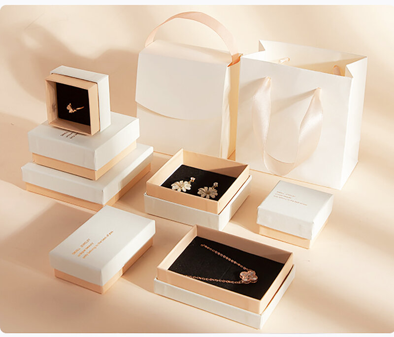 Hoogwaardige Ringen Oorbellen Ketting Armband Gift Box Set Multi Size Wit Papier Sieraden Display Gevallen Met Pakket Tassen Dropship