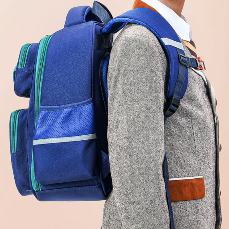 Новый детский рюкзак для защиты позвоночника и снижения веса, водонепроницаемый легкий рюкзак для мужчин и женщин