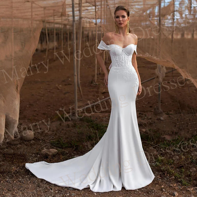 メイドウェディングドレス,裸の肩,ホルター,花嫁のためのシンプルなドレス,花嫁のための,新しいコレクション