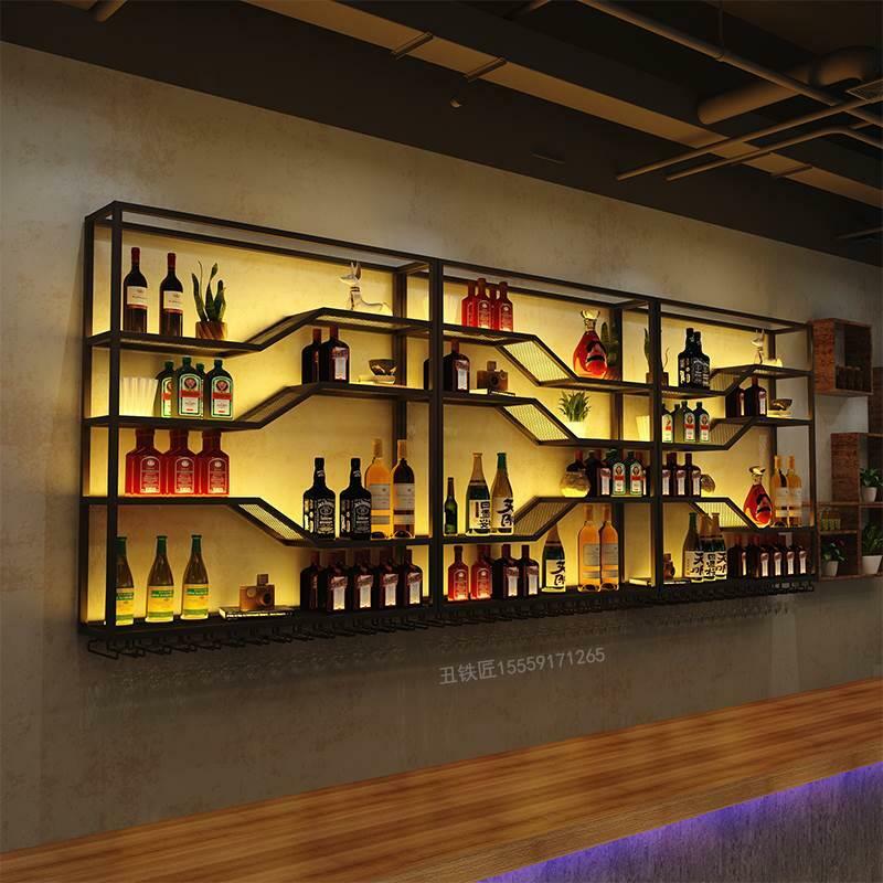 خزانة تخزين النبيذ المثبتة على الحائط ، رف العرض ، طاولة البار ، التخصيص الإبداعي لفن الحديد