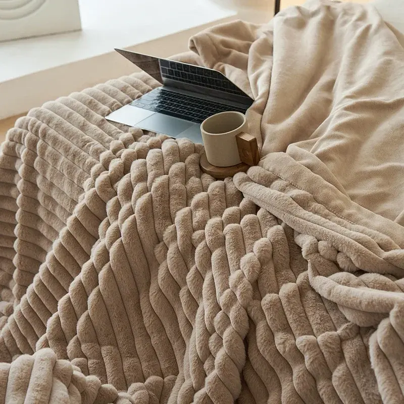 Cobertor grosso do inverno da pele do falso, roupa de cama macia, cama do microfiber, tampa da cama do luxuoso, listra larga, luxuoso, macio, moderno