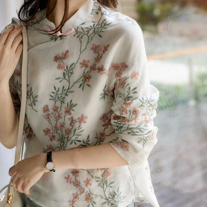 Trendy Women Top Lightweight Spring Blouse Retro Embroidery Leisure Spring Shirt