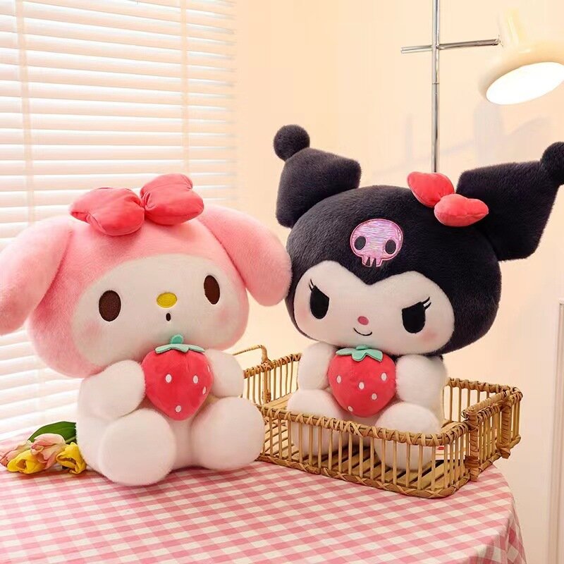 Peluches de Sanrio Kuromi My Melody, muñecos de peluche, bonitos animales de peluche de fresa, almohada de juguete, decoración de dormitorio, regalo, 26Cm