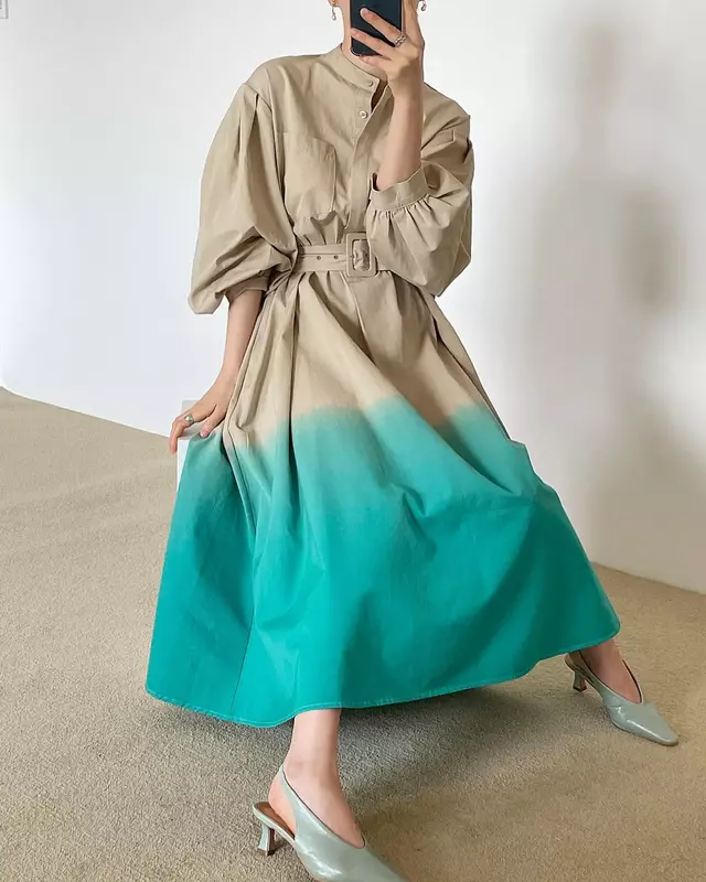 Super aen 2024 Frühling koreanischen Stehhals Doppelt asche Schnürung Taille Design Laterne Ärmel Kleid