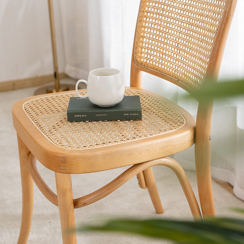 Silla Retro de madera maciza para el hogar, sillón de ratán medio antiguo con respaldo familiar, silla de comedor moderna y sencilla para escritorio