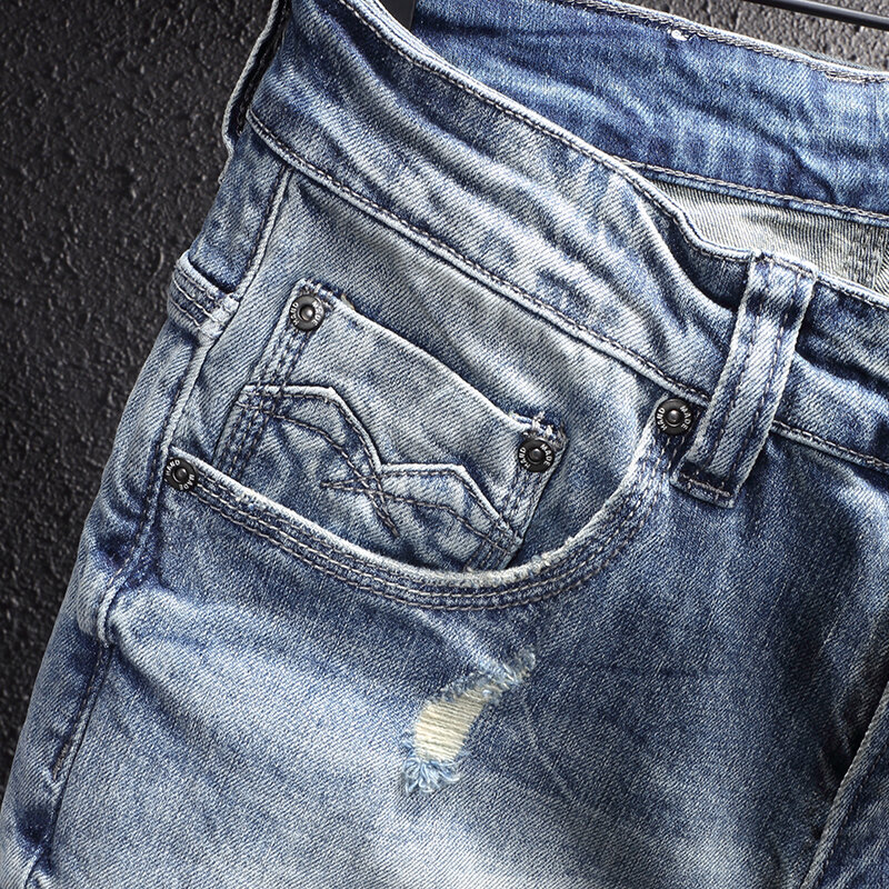 Pantalones vaqueros de diseño de moda para Hombre, Jeans Retro azul claro, elásticos, ajustados, rasgados, informales, Vintage