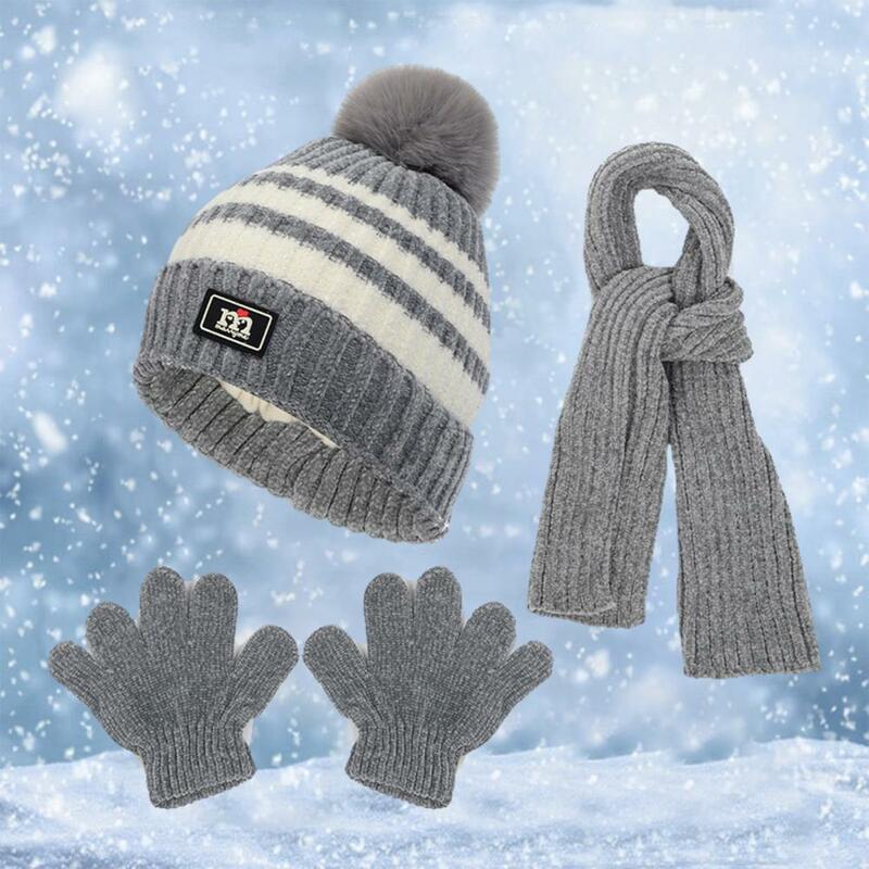毛皮のボール付きの子供用ニット帽、暖かいスカーフ、厚く、男の子、女の子、屋外、秋、冬