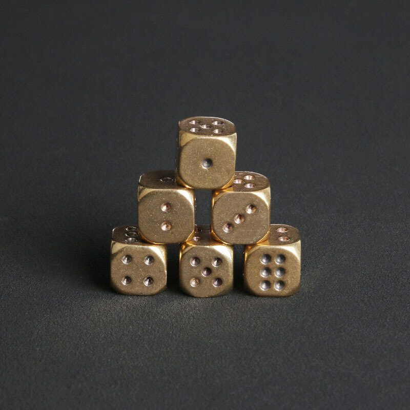 5Pcs Retro Nostalgia Solid Brass Dice Creative Party Tabletop Games Leisure Entertainment Props Dice Toys Collectible Crafts