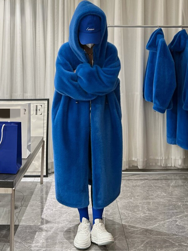 Zimowe długi, w stylu Oversized ciepłe gruby niebieski białe puszyste płaszcz ze sztucznego futra kobiety z kapturem 2022 luźna moda w stylu koreańskim