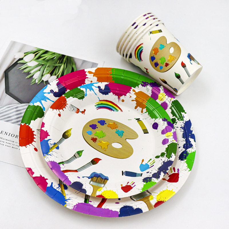 Peralatan makan sekali pakai pesta taman kanak-kanak, piring cangkir kertas lukisan artistik grafiti untuk siswa anak-anak